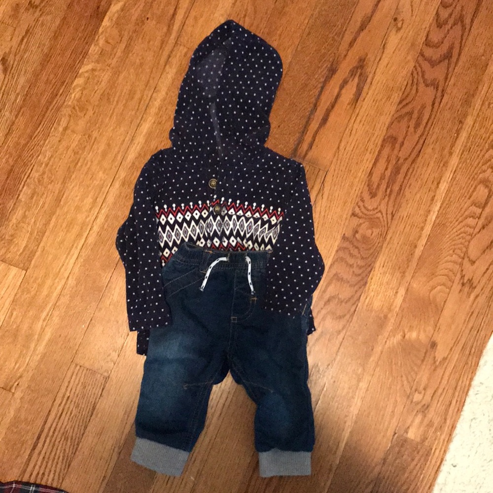 3 holiday boy outfits - Picture 6 of 8